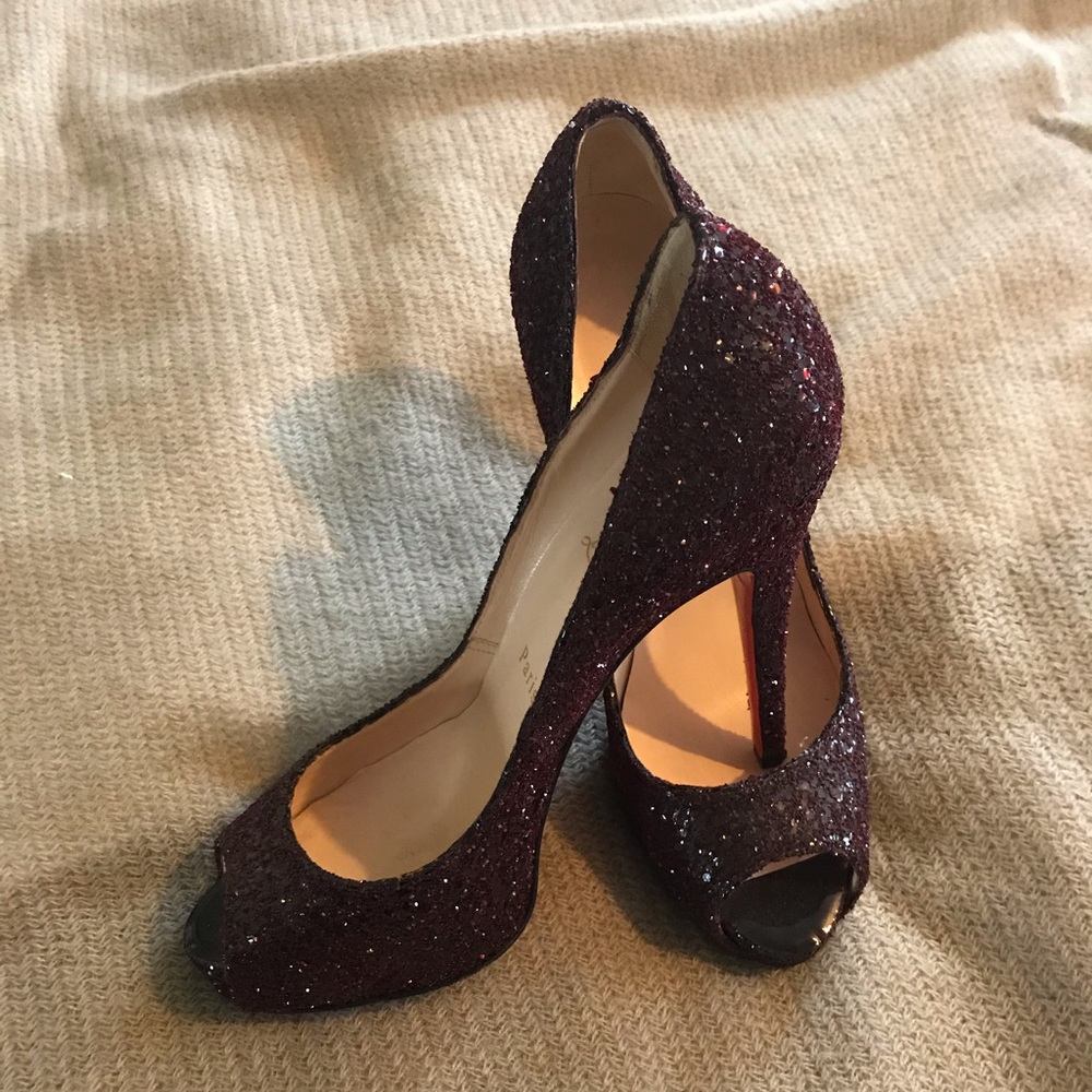 Red Glittery High Heels